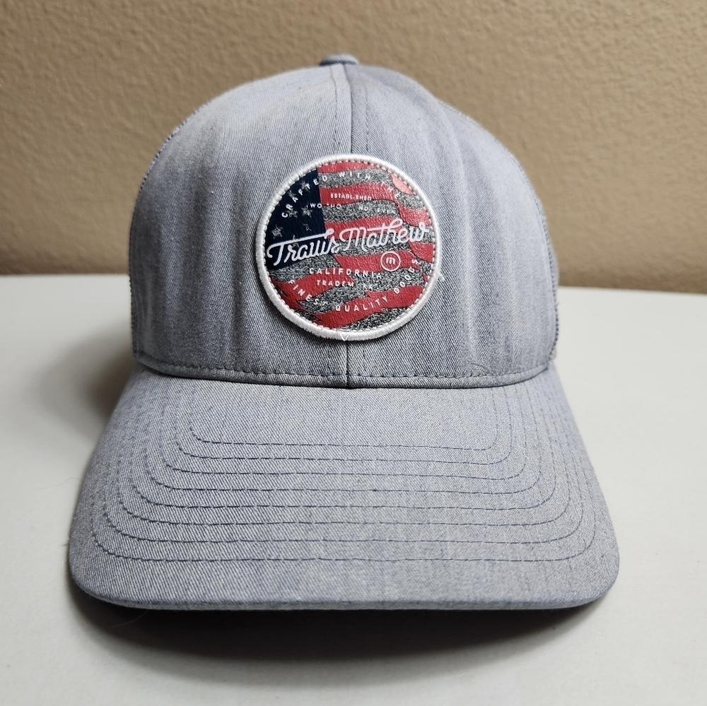 Travis Mathew Mens Gray Twill Mesh Snapback Hat